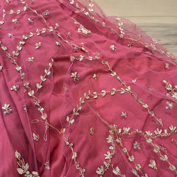 Women’s Indian 3 Piece Pink with Metali Sequin Top & Pants w Matching Wrap-Large - Picture 9 of 15